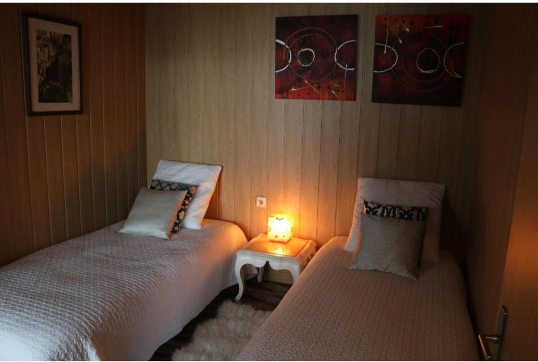 Room Near The Airport Maya Exterior foto